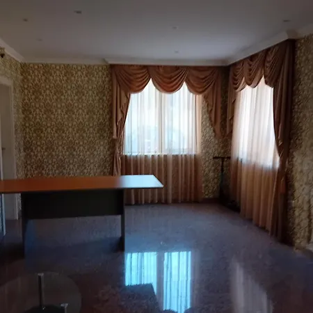 морски диамант Golden Sands